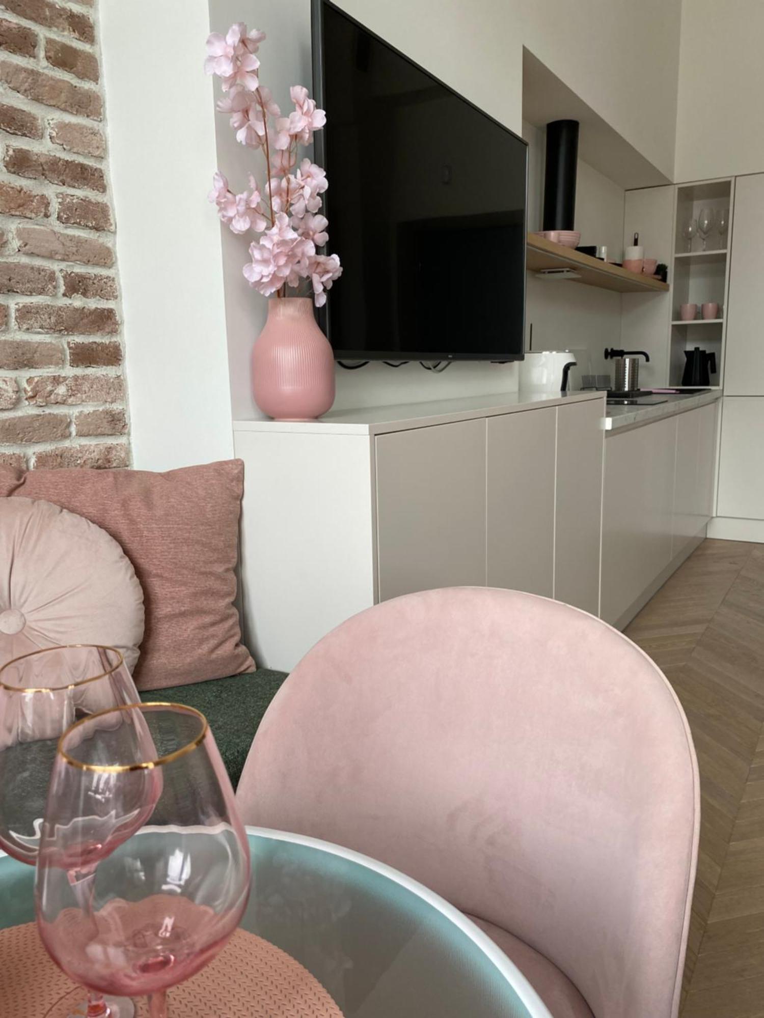 Royal Rose Apartment - Old Town Krakow Ngoại thất bức ảnh