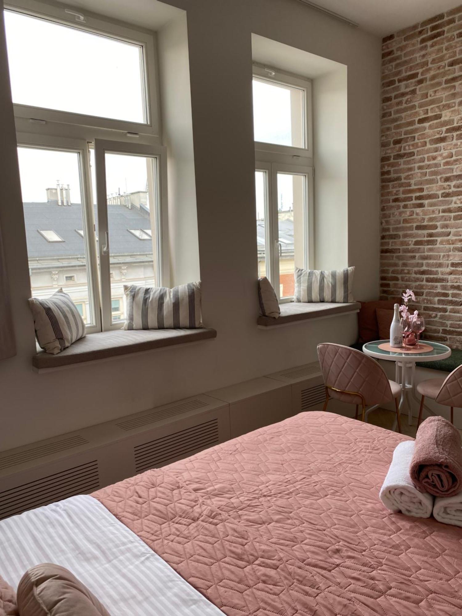 Royal Rose Apartment - Old Town Krakow Ngoại thất bức ảnh