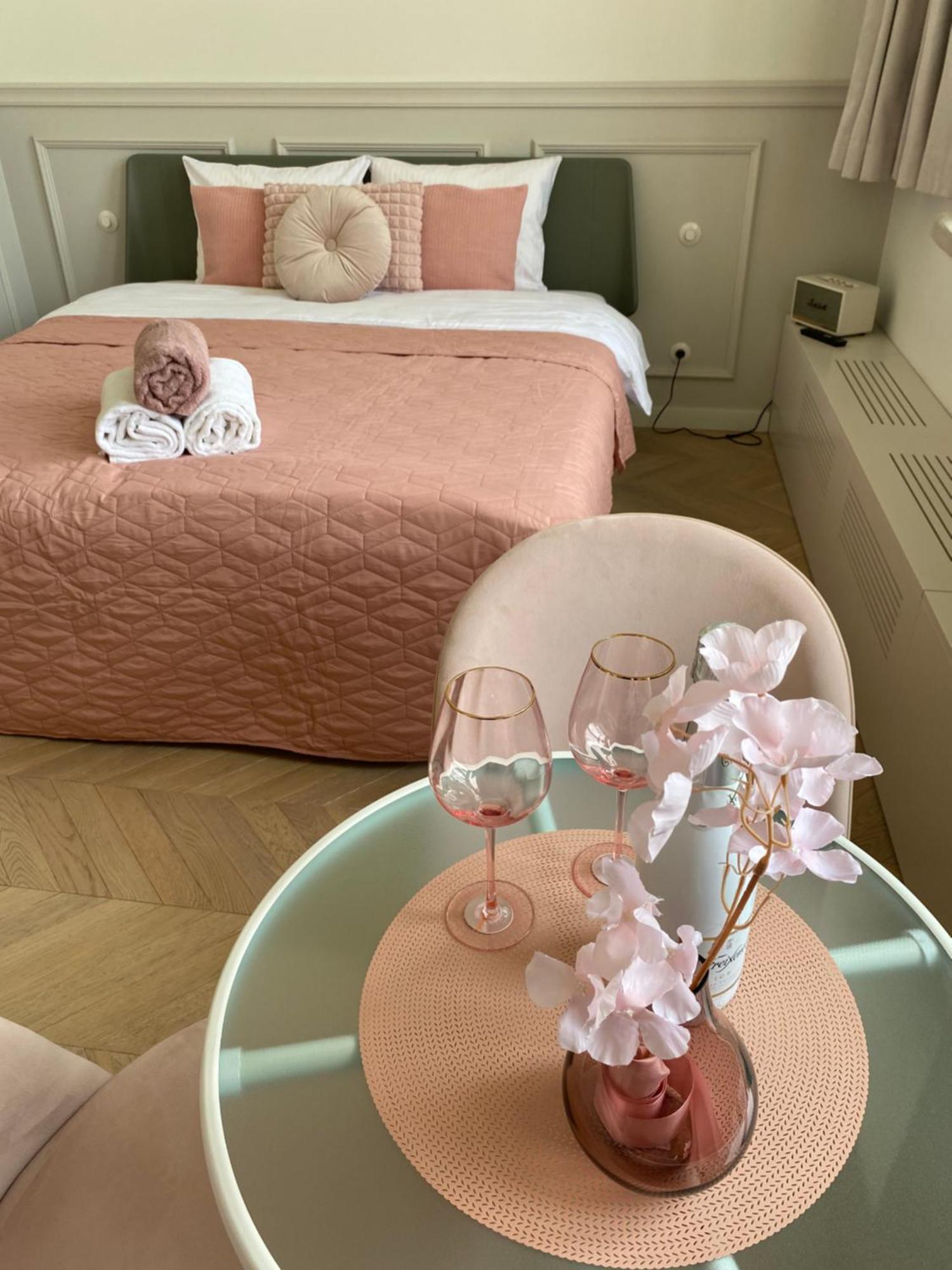 Royal Rose Apartment - Old Town Krakow Ngoại thất bức ảnh
