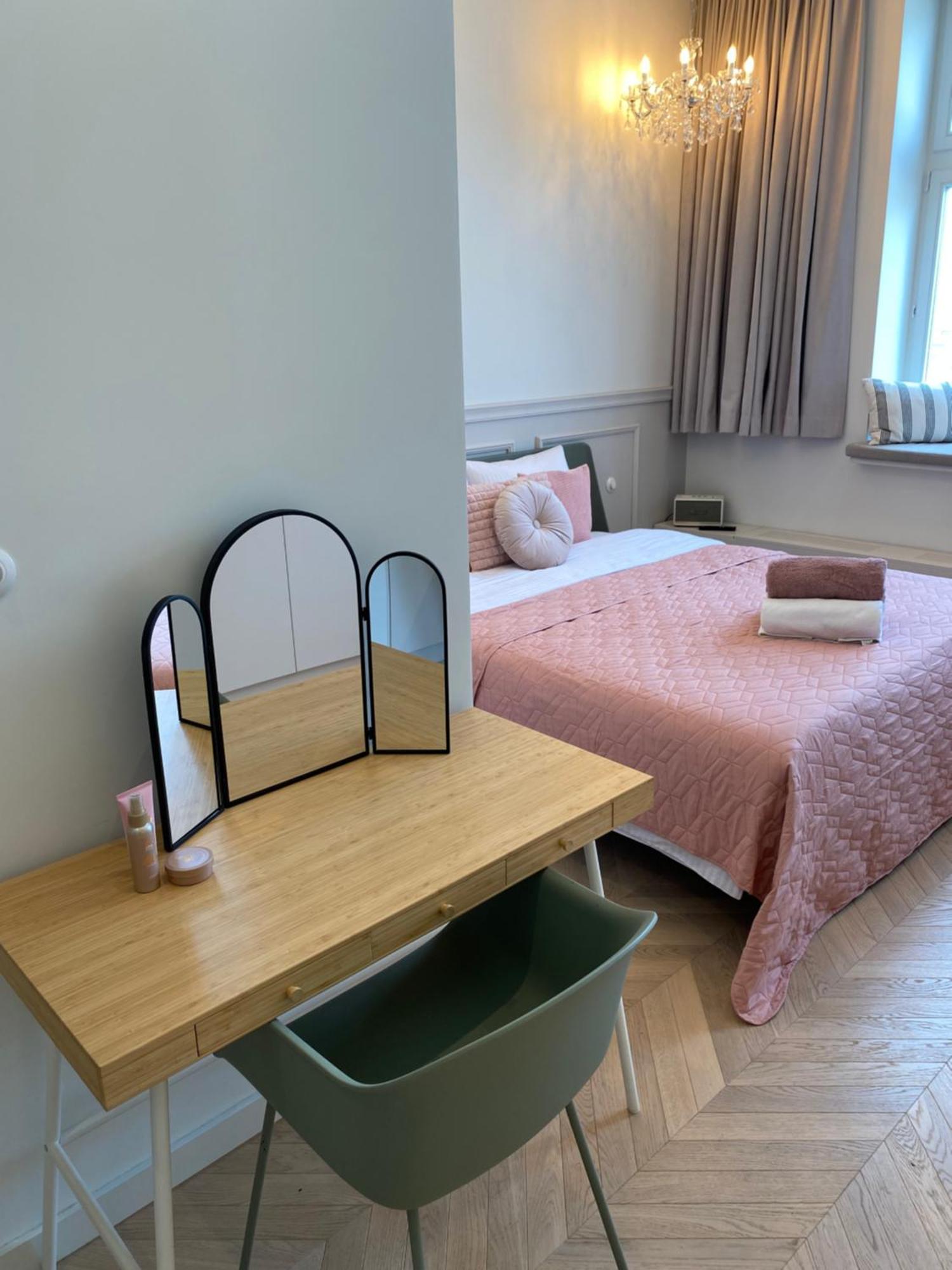 Royal Rose Apartment - Old Town Krakow Ngoại thất bức ảnh