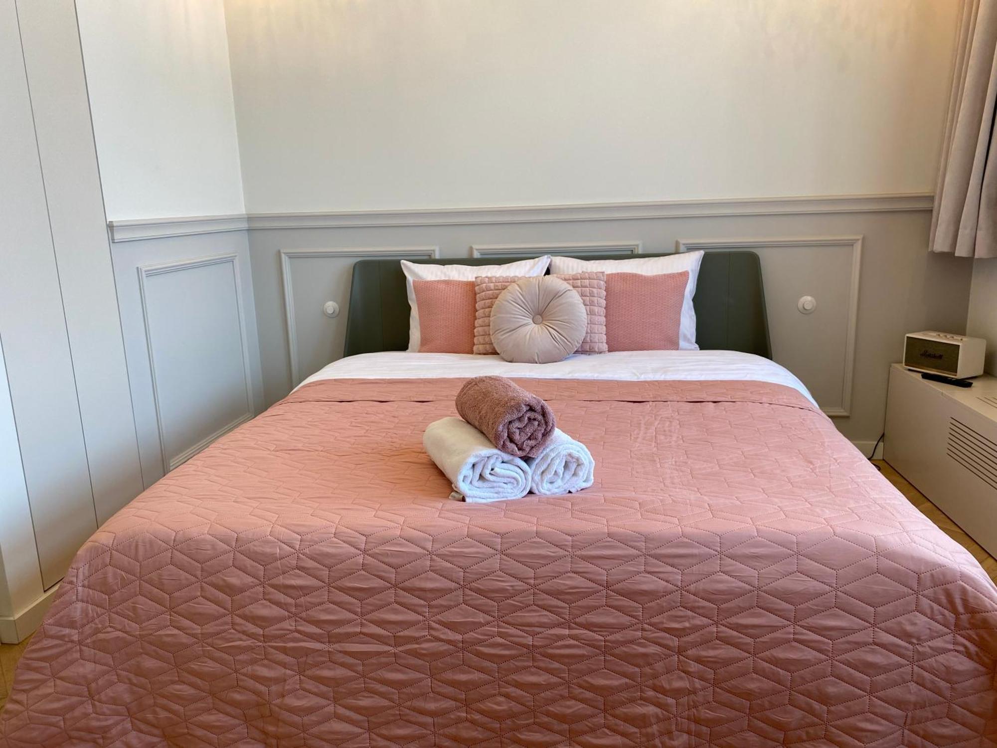 Royal Rose Apartment - Old Town Krakow Ngoại thất bức ảnh