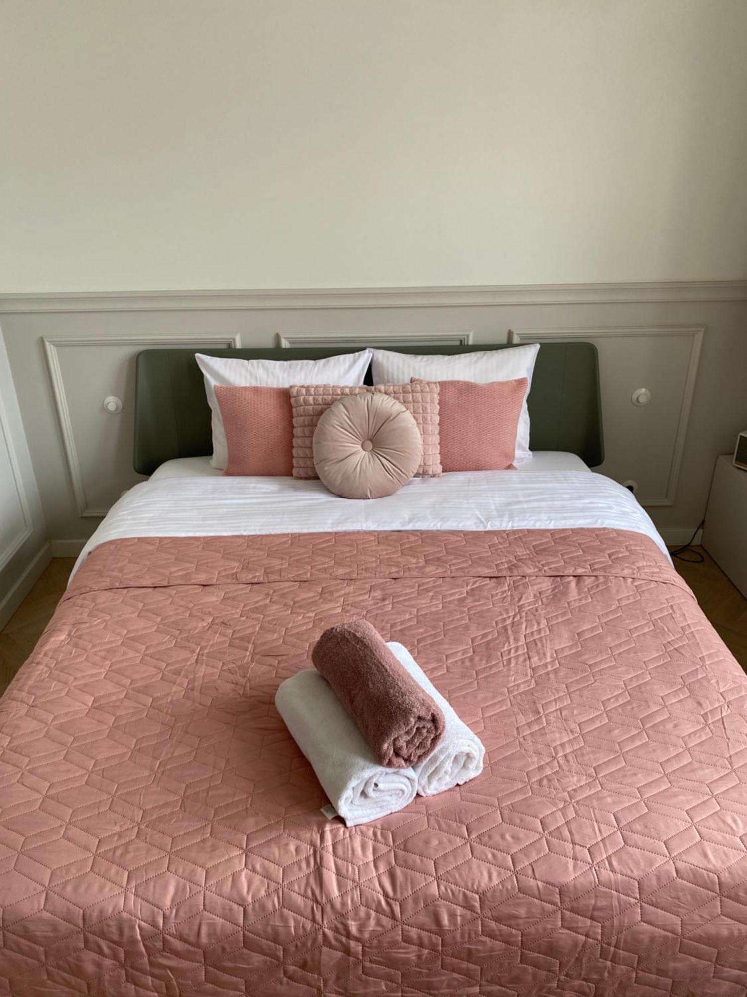 Royal Rose Apartment - Old Town Krakow Ngoại thất bức ảnh